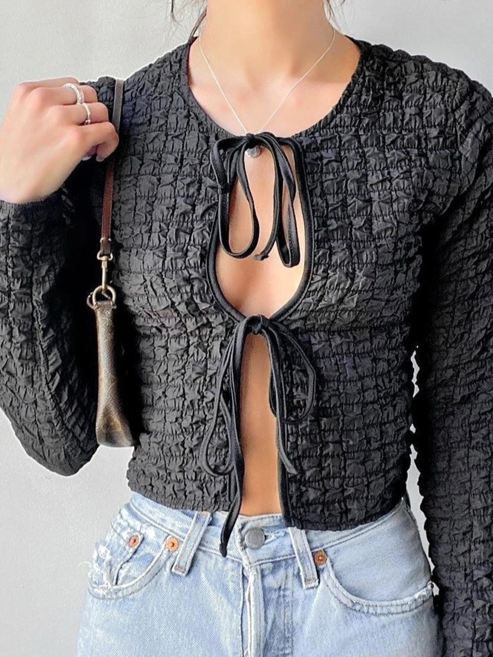 Urban Outfitters Sylvie bubble knit Textured Tie Front Crop Top Size Small
